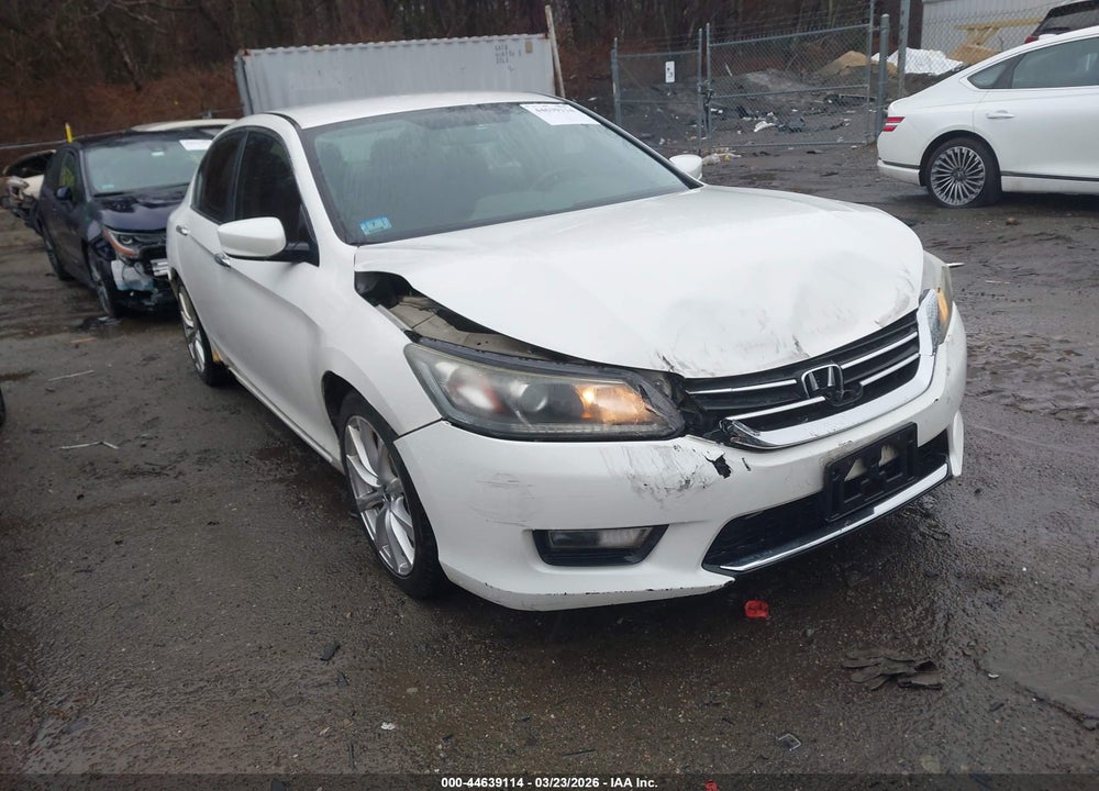 2013 HONDA ACCORD SPORT VIN: 1HGCR2F55DA131931