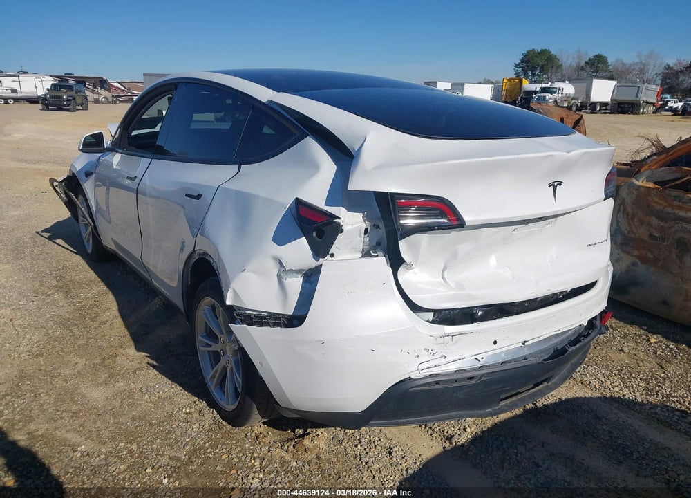 2021 TESLA MODEL Y LONG RANGE DUAL MOTOR ALL-WHEEL DRIVE VIN: 5YJYGDEE5MF204830