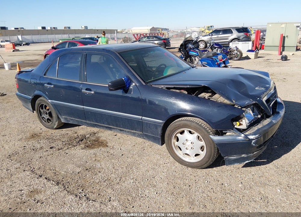 1999 MERCEDES-BENZ C 230 KOMPRESSOR VIN: WDBHA24G0XA782984