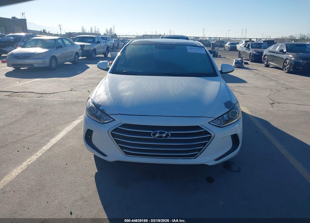 2017 HYUNDAI ELANTRA SE VIN: 5NPD74LF0HH093251