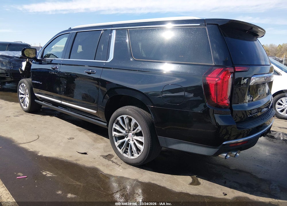 2021 GMC YUKON XL 4WD DENALI VIN: 1GKS2JKLXMR309609