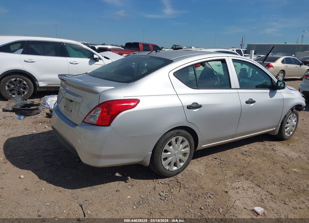 2017 NISSAN VERSA 1.6 S+ VIN: 3N1CN7AP1HL901446