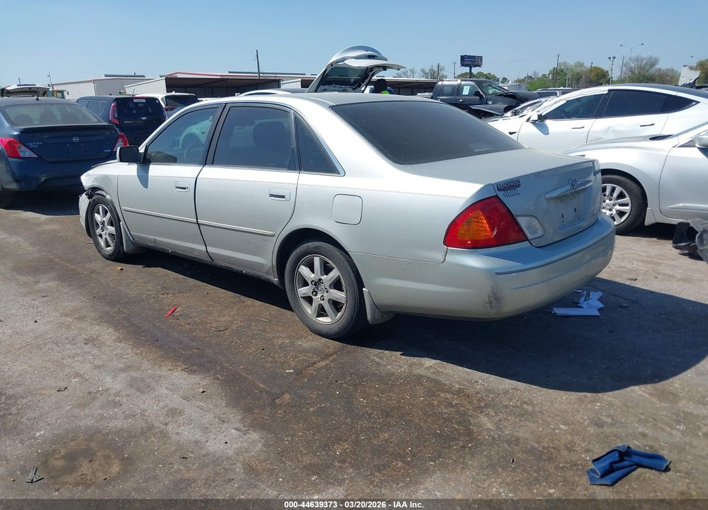 2001 TOYOTA AVALON XLS VIN: 4T1BF28B51U173026