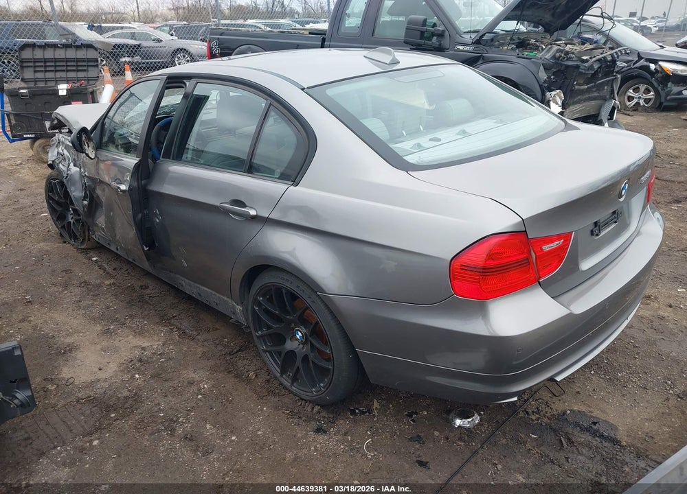 2009 BMW 328I VIN: WBAPK73559A457612