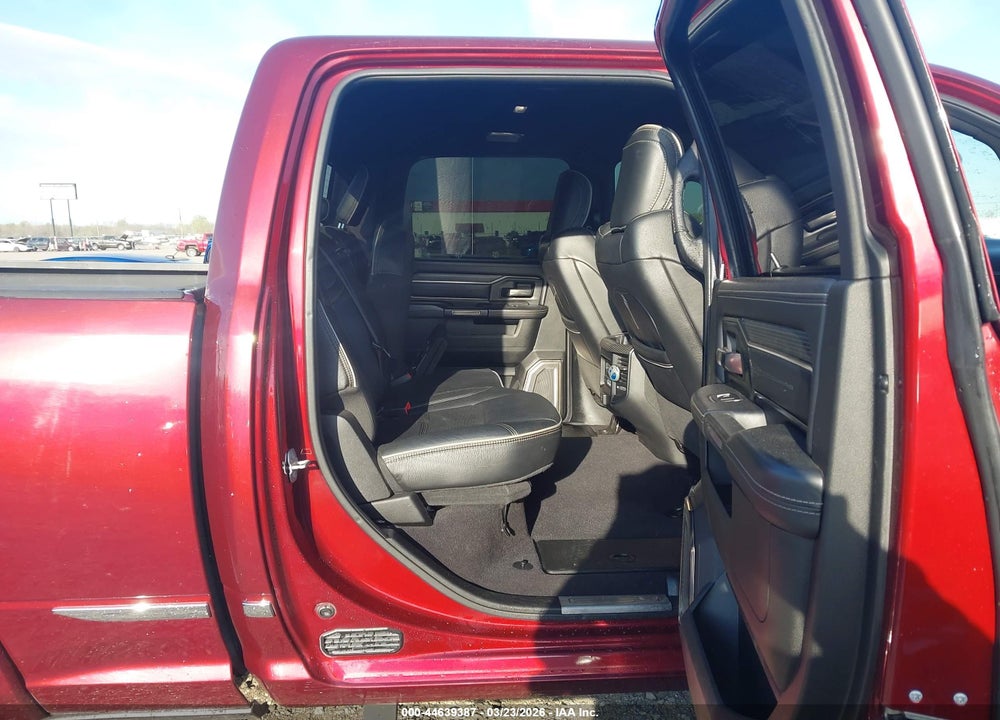 2021 RAM 2500 LIMITED  4X4 6'4 BOX VIN: 3C6UR5SL2MG678074