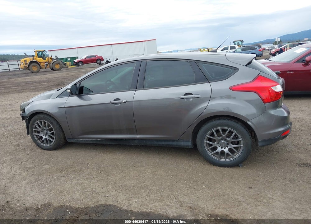 2014 FORD FOCUS SE VIN: 1FADP3K29EL112319