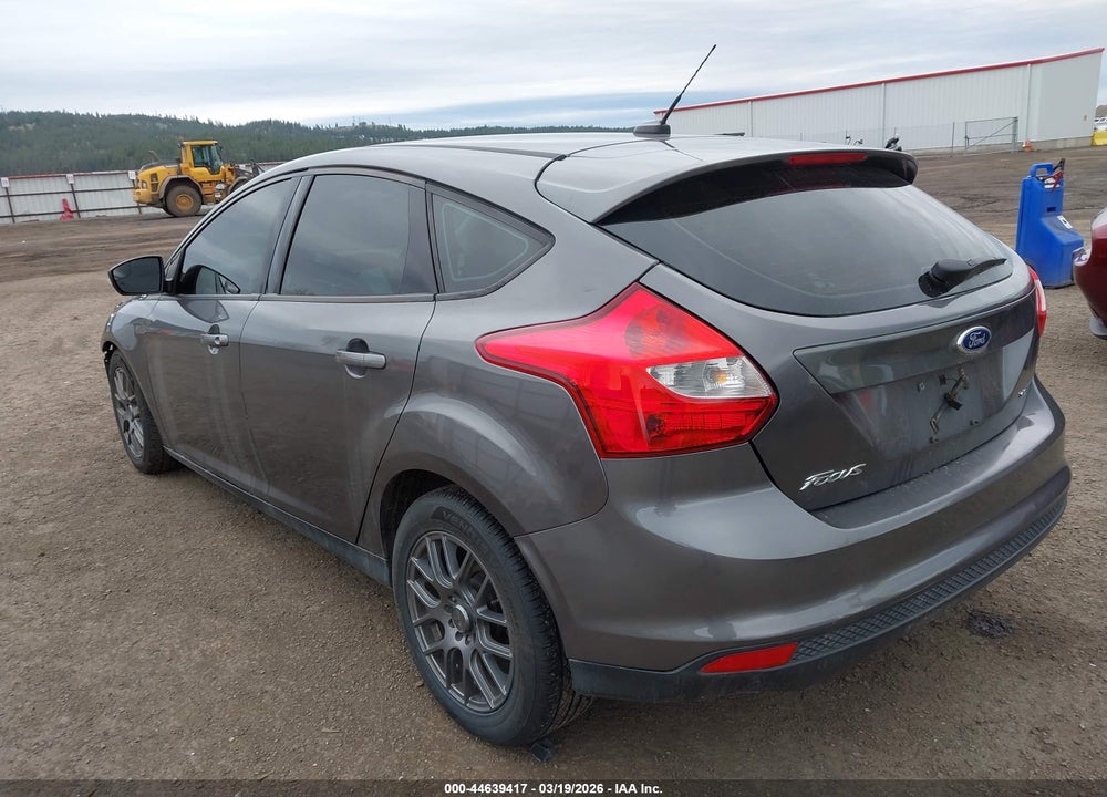 2014 FORD FOCUS SE VIN: 1FADP3K29EL112319