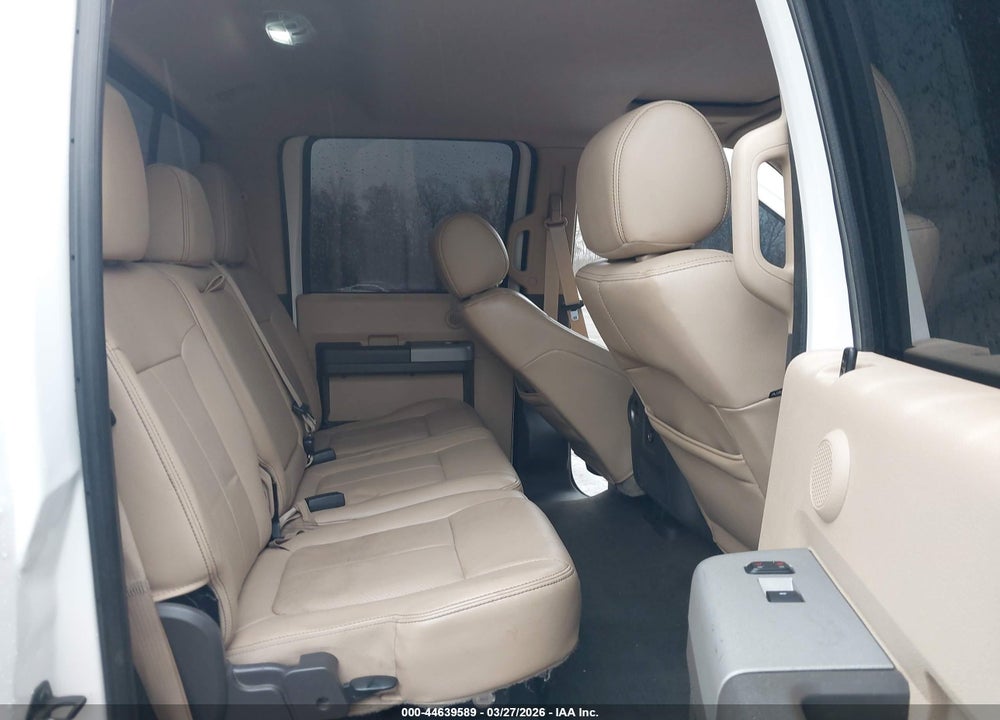 2015 FORD F-350 LARIAT VIN: 1FT8W3BT4FEC95626