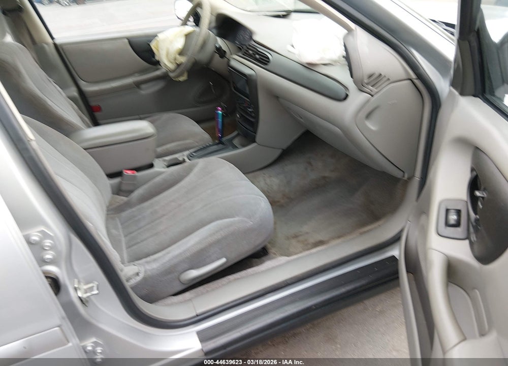 2005 CHEVROLET CLASSIC VIN: 1G1ND52F75M205106