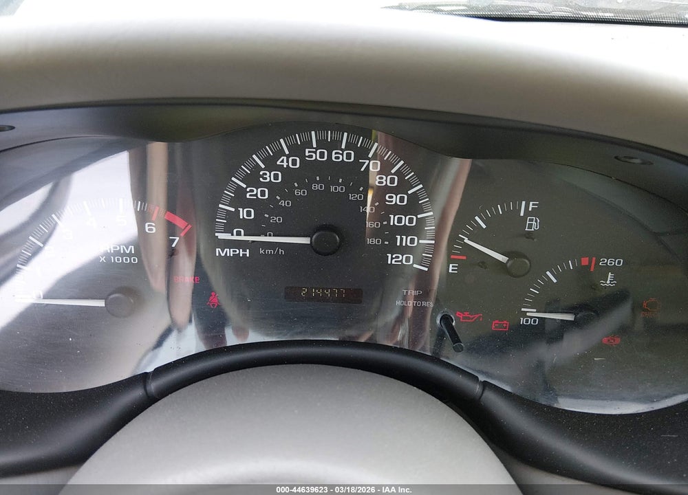 2005 CHEVROLET CLASSIC VIN: 1G1ND52F75M205106