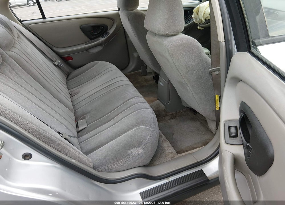 2005 CHEVROLET CLASSIC VIN: 1G1ND52F75M205106