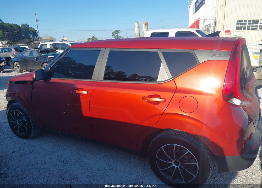 2021 KIA SOUL LX VIN: KNDJ23AU2M7793588