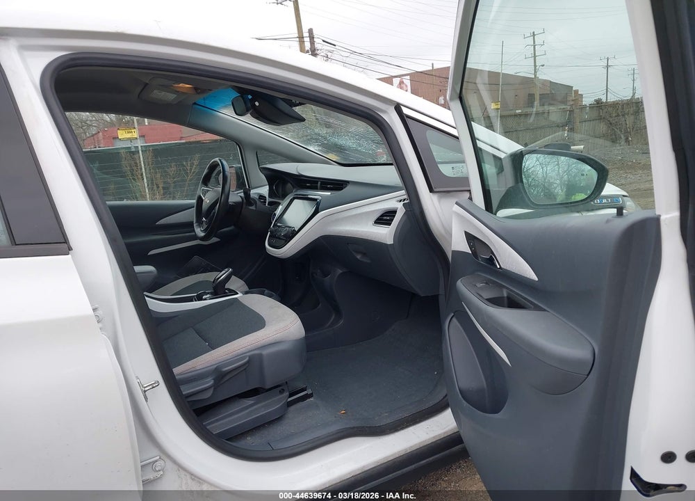 2020 CHEVROLET BOLT EV FWD LT VIN: 1G1FY6S06L4136710