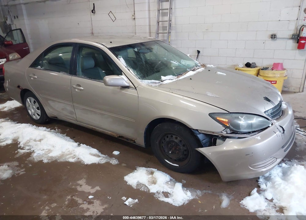 2004 TOYOTA CAMRY LE VIN: 4T1BE32K34U803776