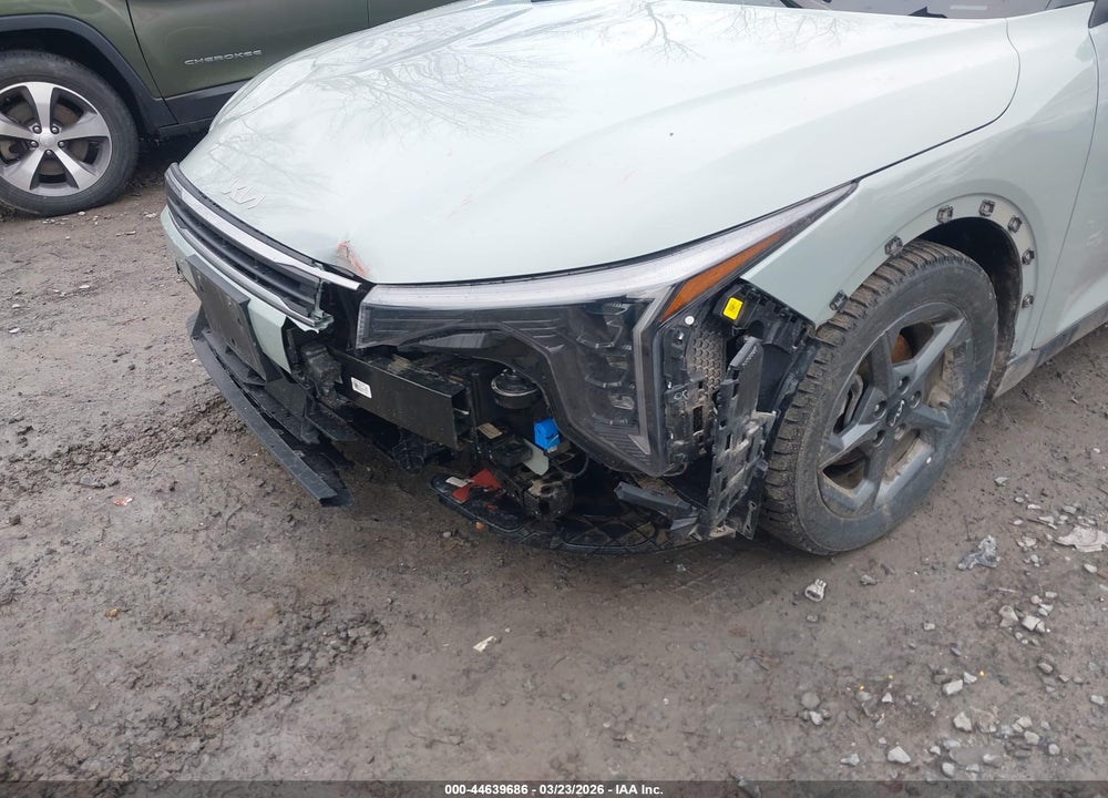 2025 KIA K4 LXS VIN: 3KPFT4DE2SE171826