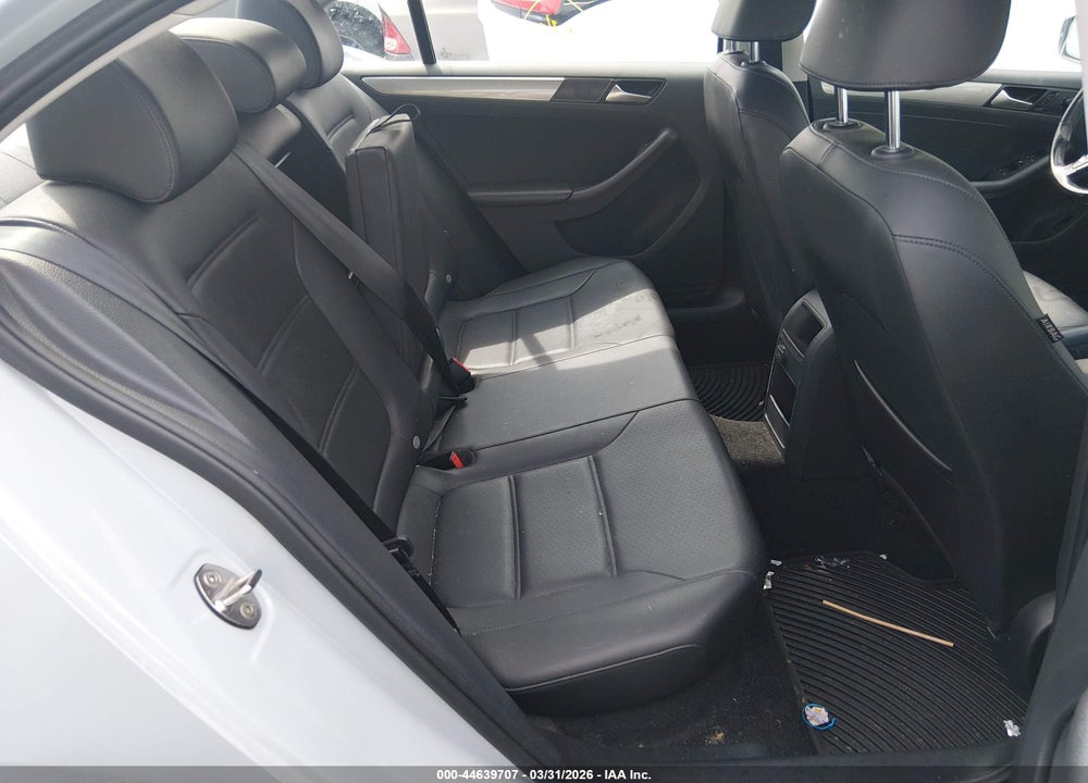 2017 VOLKSWAGEN JETTA 1.4T SE VIN: 3VWDB7AJXHM393474