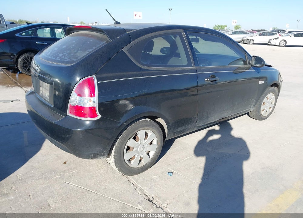 2007 HYUNDAI ACCENT GS VIN: KMHCM36C67U016240