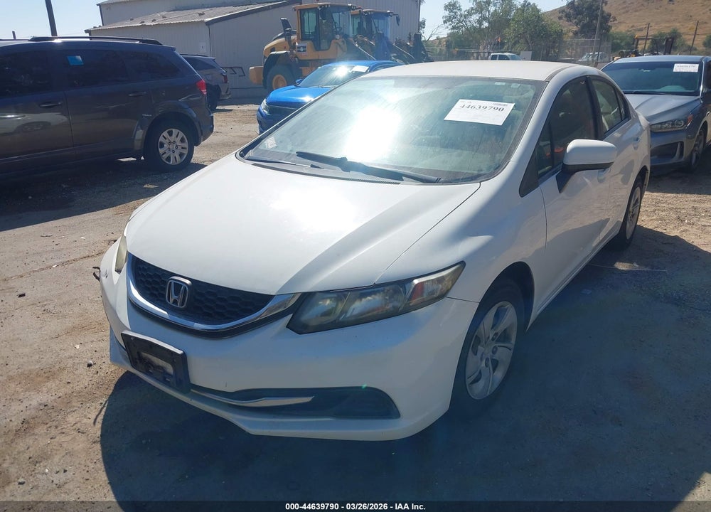 2014 HONDA CIVIC LX VIN: 19XFB2F55EE028104