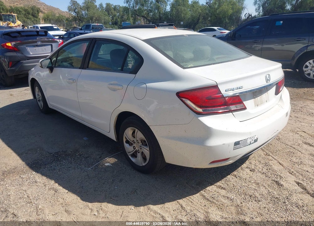 2014 HONDA CIVIC LX VIN: 19XFB2F55EE028104