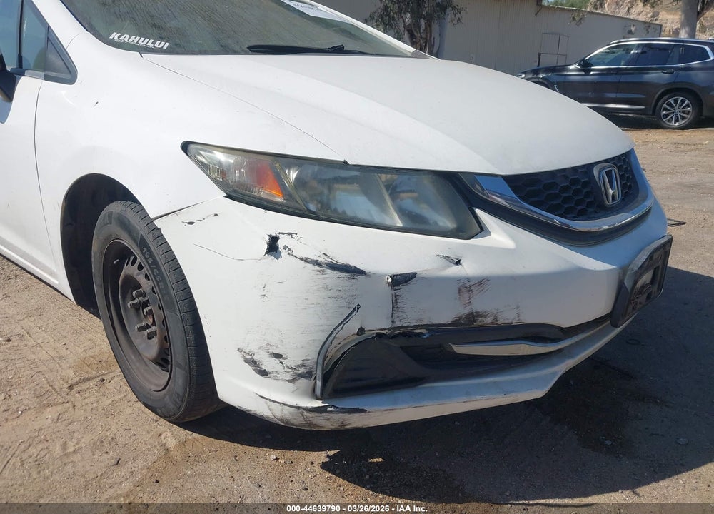 2014 HONDA CIVIC LX VIN: 19XFB2F55EE028104