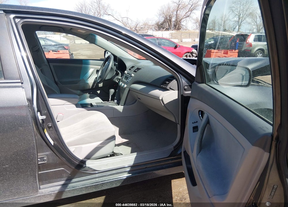 2009 TOYOTA CAMRY LE VIN: 4T4BE46K69R123321