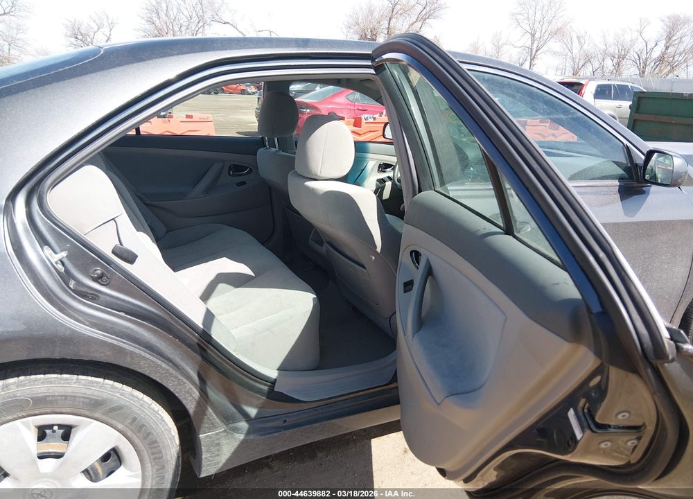 2009 TOYOTA CAMRY LE VIN: 4T4BE46K69R123321