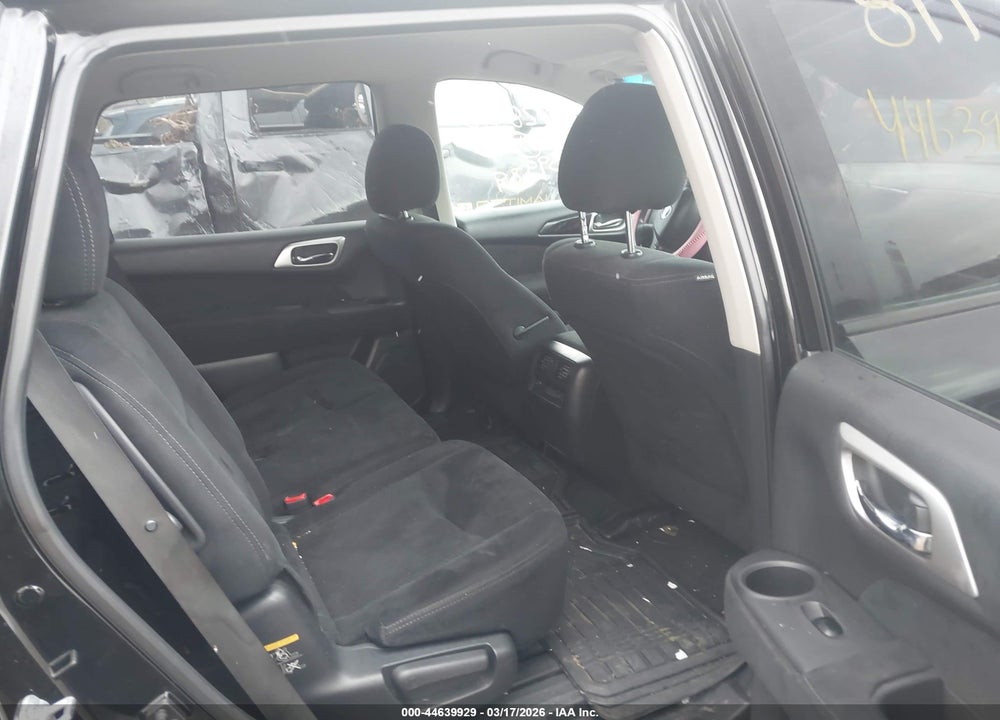 2014 NISSAN PATHFINDER S VIN: 5N1AR2MM7EC728418