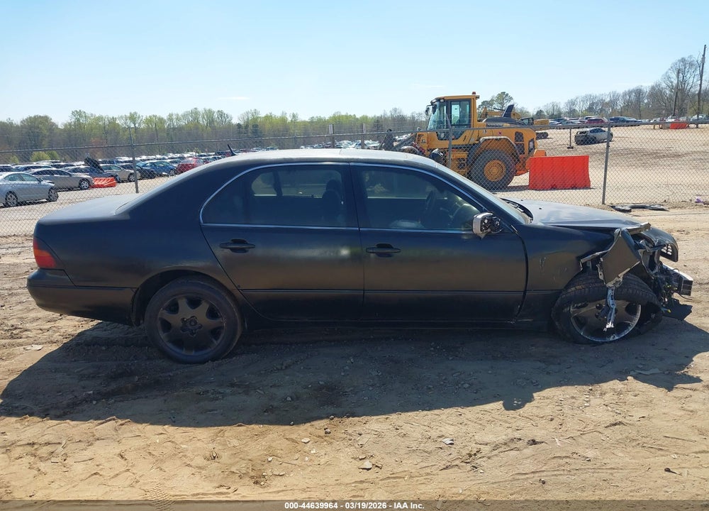 2003 LEXUS LS 430 VIN: JTHBN30F830099539