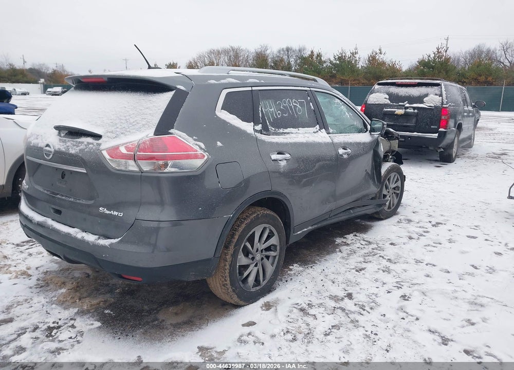 2015 NISSAN ROGUE SL VIN: 5N1AT2MV7FC808040