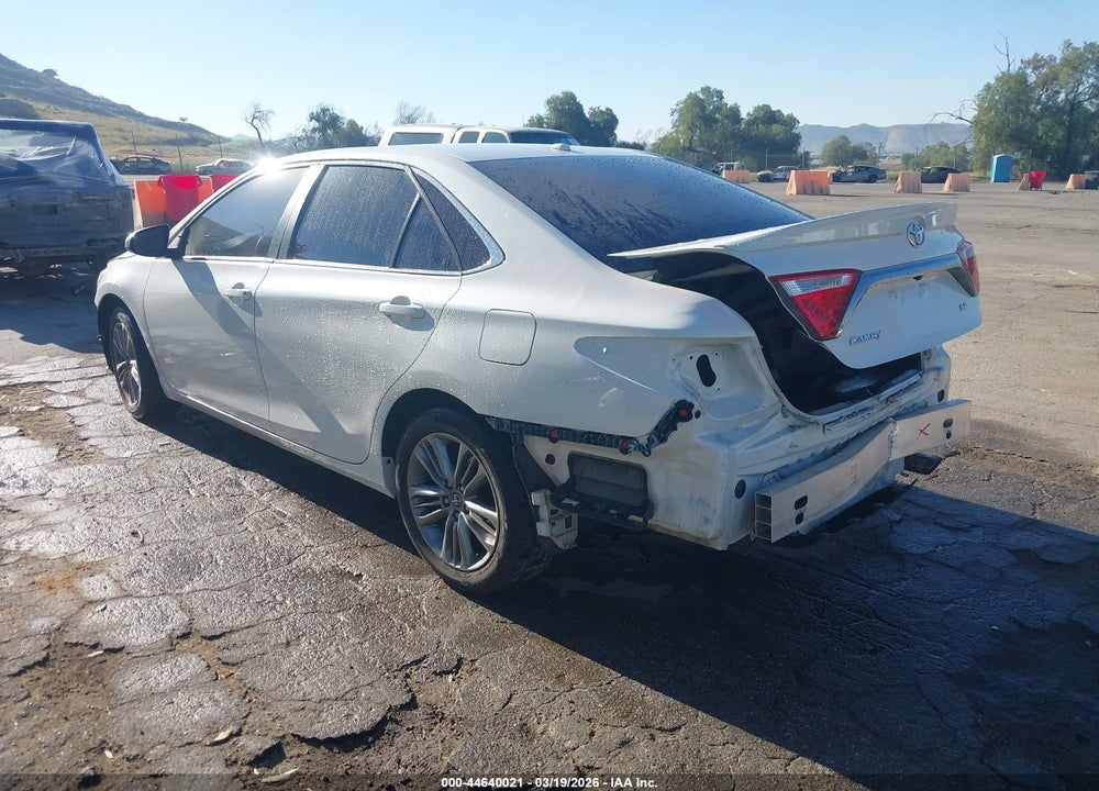2017 TOYOTA CAMRY SE VIN: 4T1BF1FK6HU332000