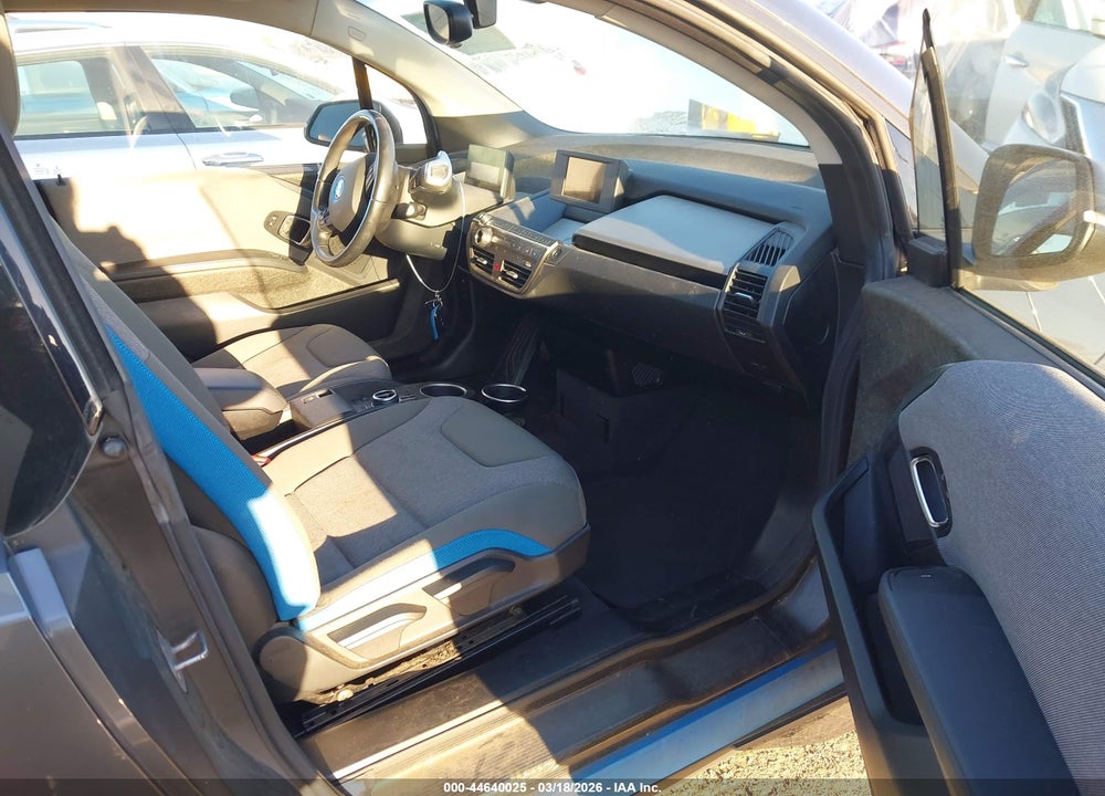 2017 BMW I3 94 AH W/RANGE EXTENDER VIN: WBY1Z8C35HV890149