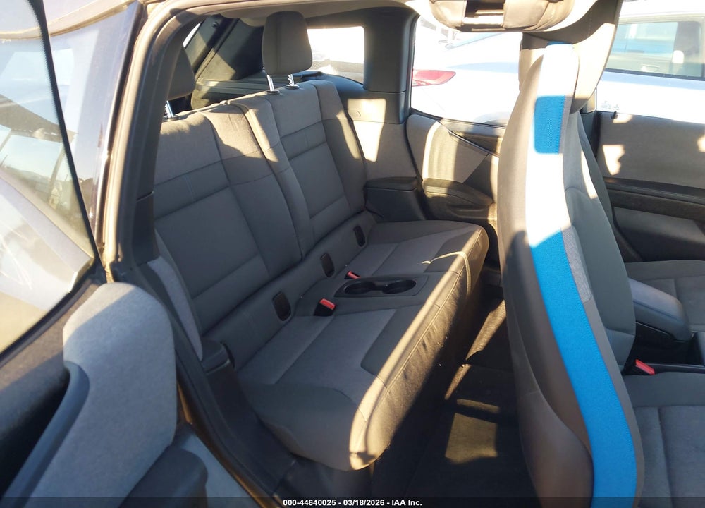 2017 BMW I3 94 AH W/RANGE EXTENDER VIN: WBY1Z8C35HV890149