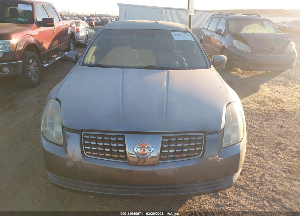 2004 NISSAN MAXIMA 3.5 SE VIN: 1N4BA41E34C918505