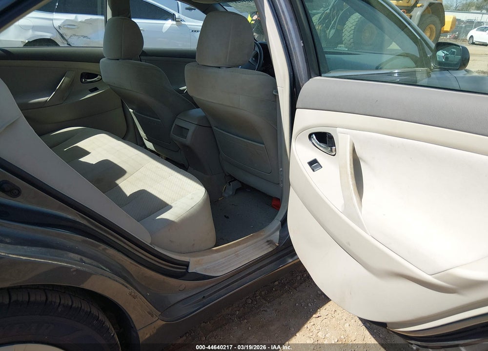 2007 TOYOTA CAMRY LE VIN: 4T1BE46K57U181797