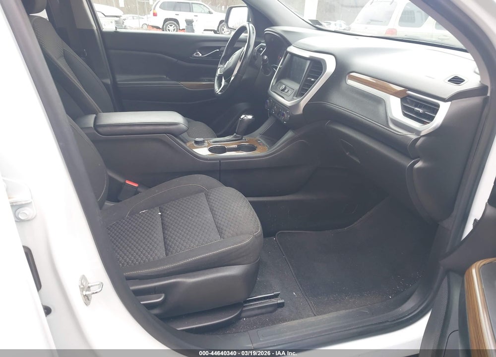 2018 GMC ACADIA SLE-1 VIN: 1GKKNRLA6JZ106683
