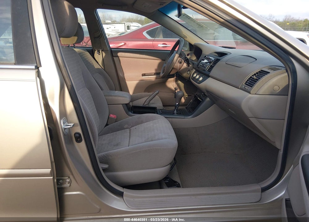 2005 TOYOTA CAMRY LE VIN: 4T1BE32K75U943041