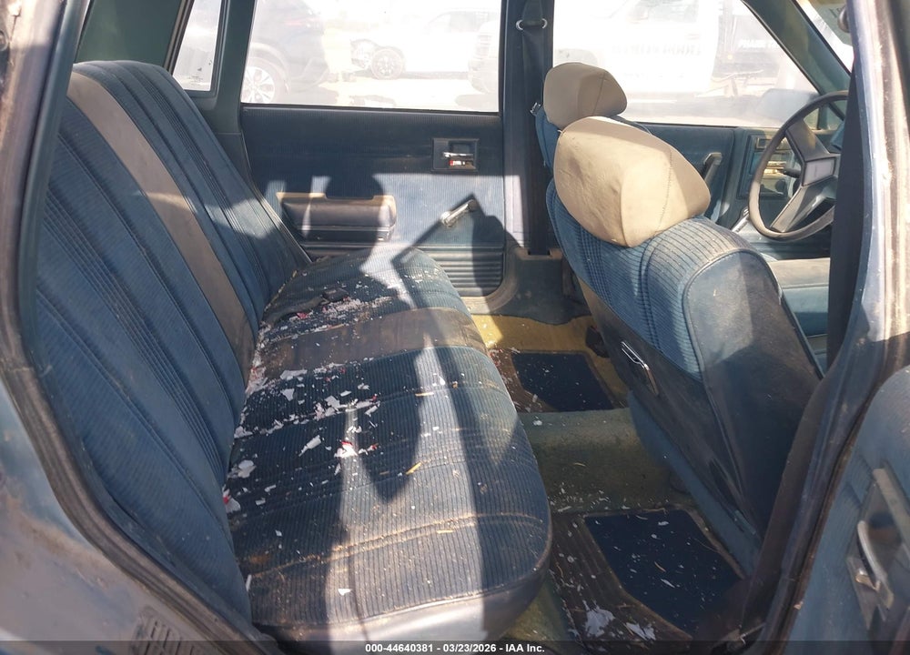 1987 CHEVROLET CELEBRITY VIN: 1G1AW51R8HG135946
