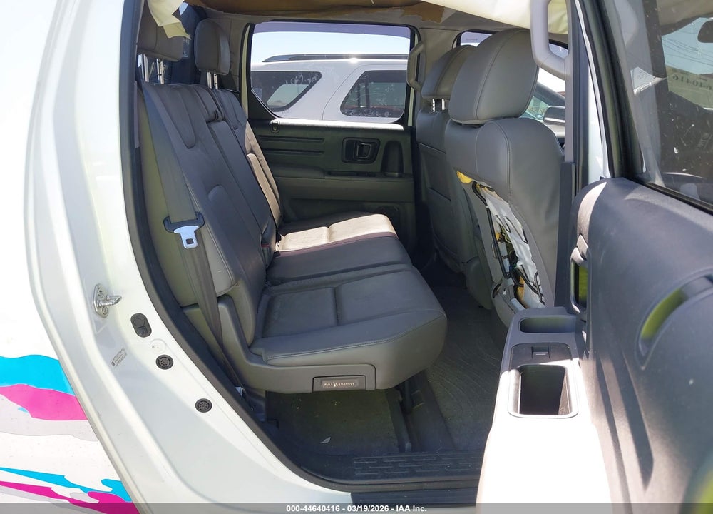 2013 HONDA RIDGELINE RTL VIN: 5FPYK1F51DB016793