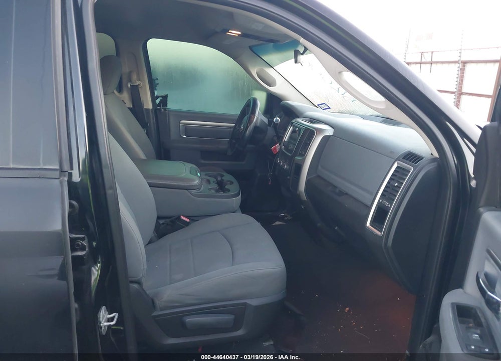 2013 RAM 1500 SLT VIN: 1C6RR6GP0DS512006