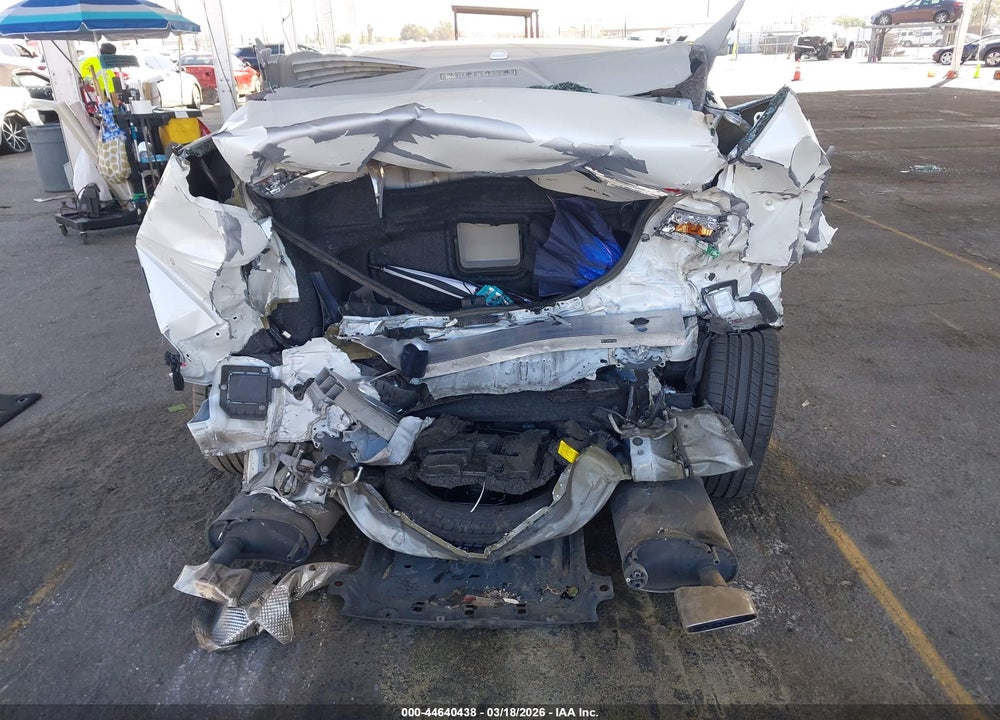 2015 TOYOTA AVALON XLE TOURING VIN: 4T1BK1EB6FU159931