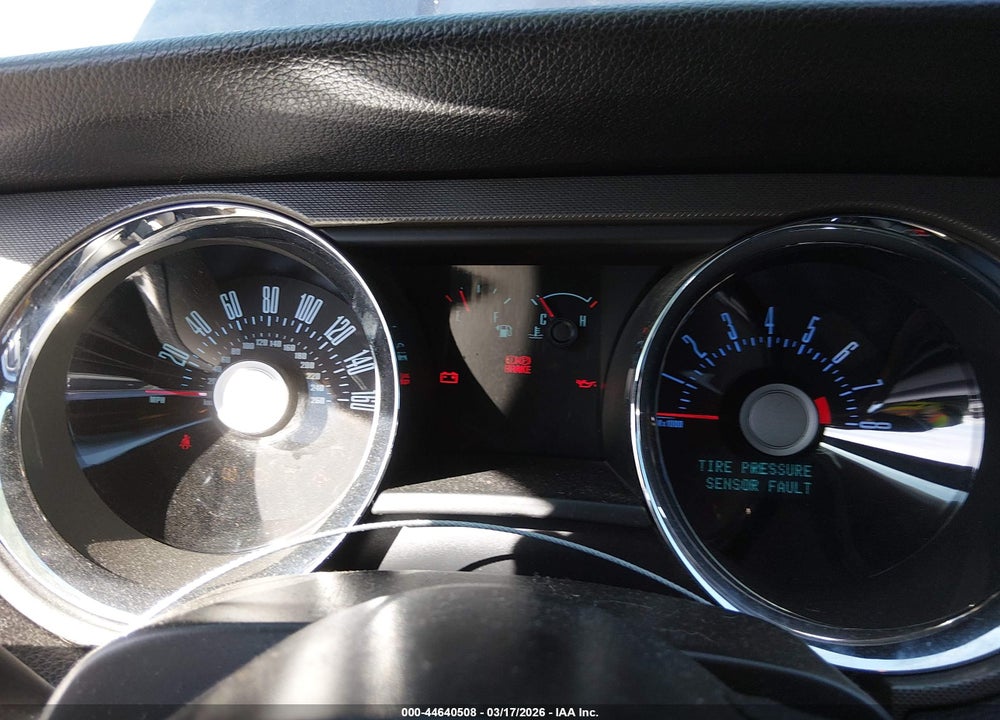 2011 FORD MUSTANG V6 VIN: 1ZVBP8EM8B5167854