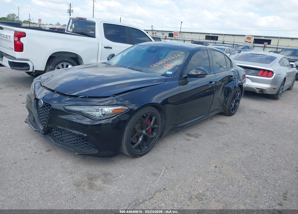2020 ALFA ROMEO GIULIA SPORT RWD VIN: ZARFAMAN5L7630297