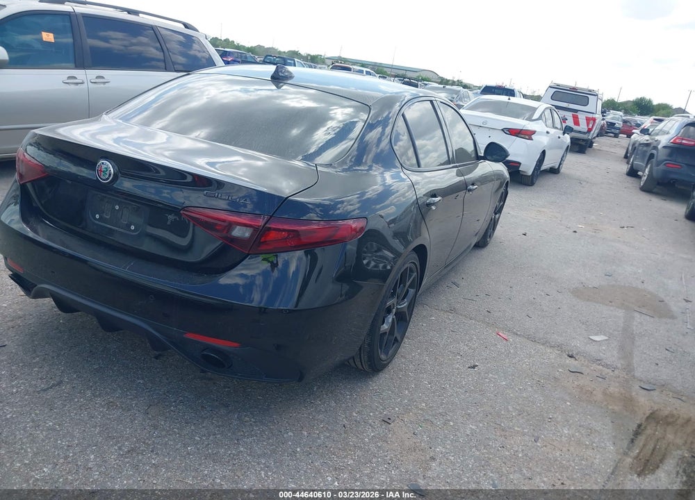 2020 ALFA ROMEO GIULIA SPORT RWD VIN: ZARFAMAN5L7630297