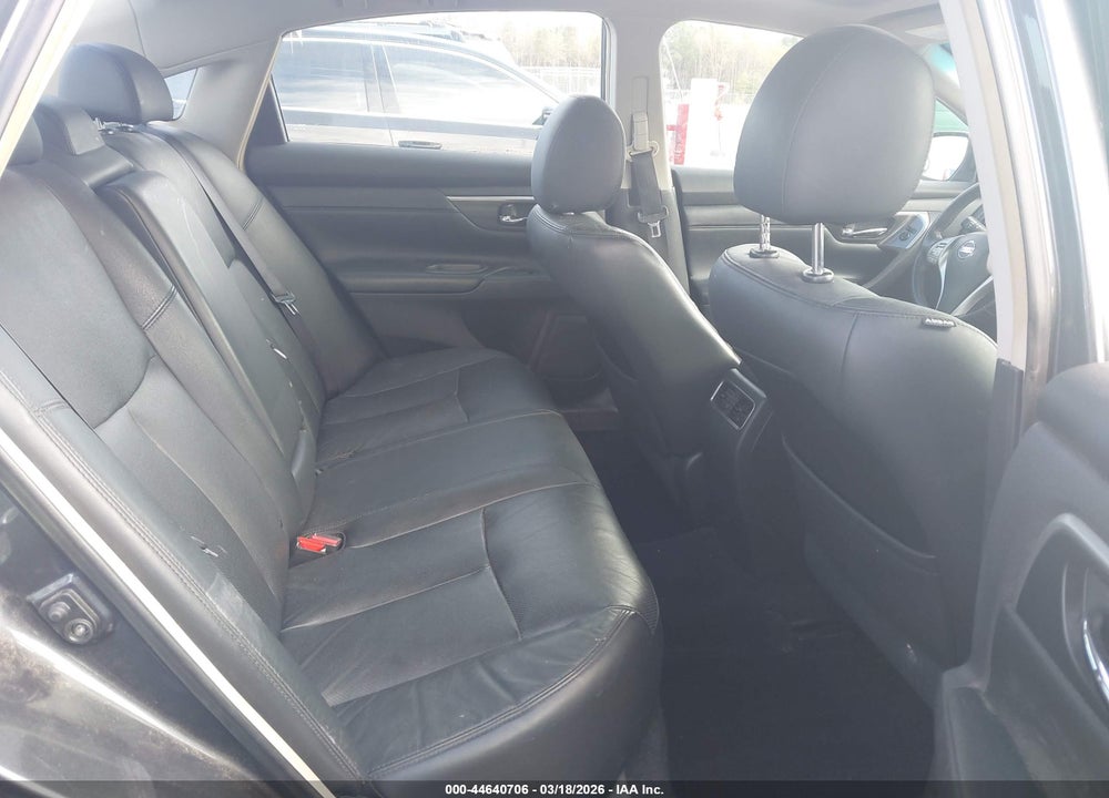 2013 NISSAN ALTIMA VIN: 1N4AL3AP9DN581523