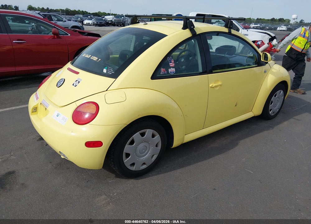 1999 VOLKSWAGEN NEW BEETLE GLS VIN: 3VWCC21C5XM455200