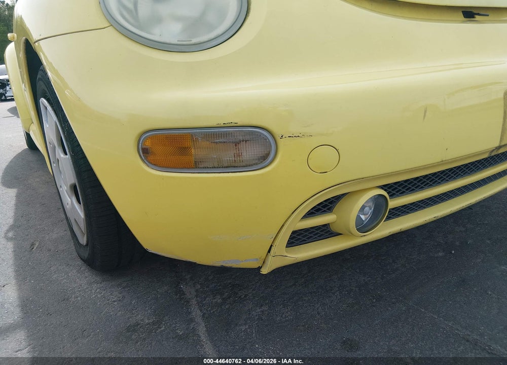 1999 VOLKSWAGEN NEW BEETLE GLS VIN: 3VWCC21C5XM455200