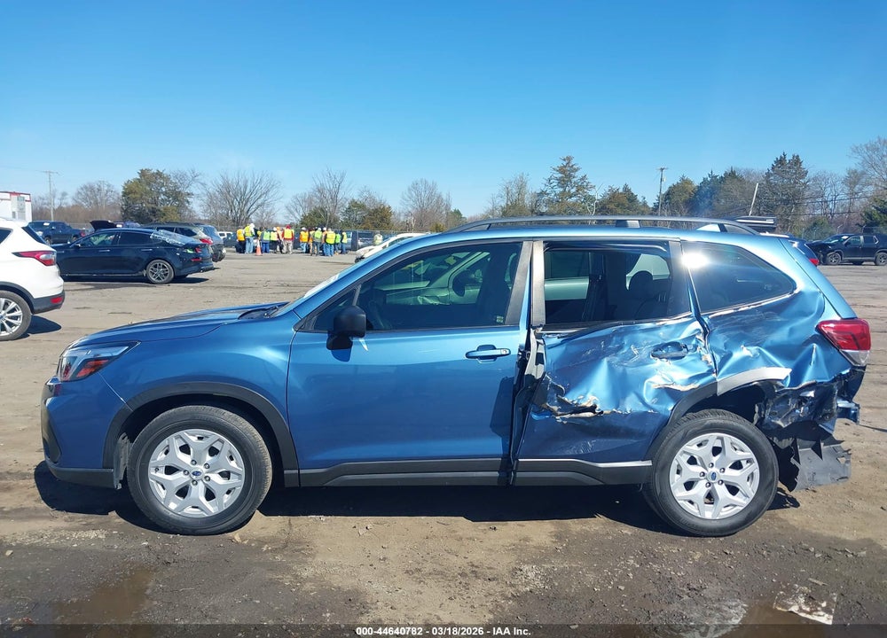 2021 SUBARU FORESTER VIN: JF2SKADC2MH425676