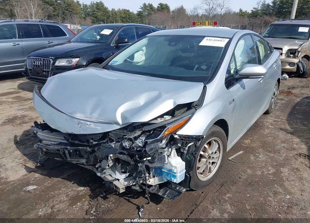 2017 TOYOTA PRIUS PRIME PREMIUM VIN: JTDKARFP5H3031947