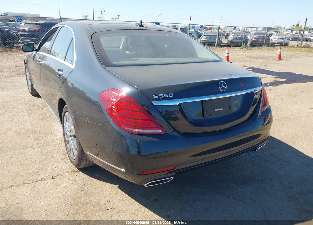 2015 MERCEDES-BENZ S 550 VIN: WDDUG8CB8FA187425