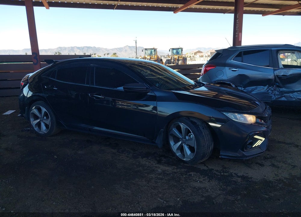 2018 HONDA CIVIC SPORT VIN: SHHFK7G47JU232781